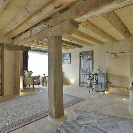 Hotel Philosophia Ючхисар Екстериор снимка