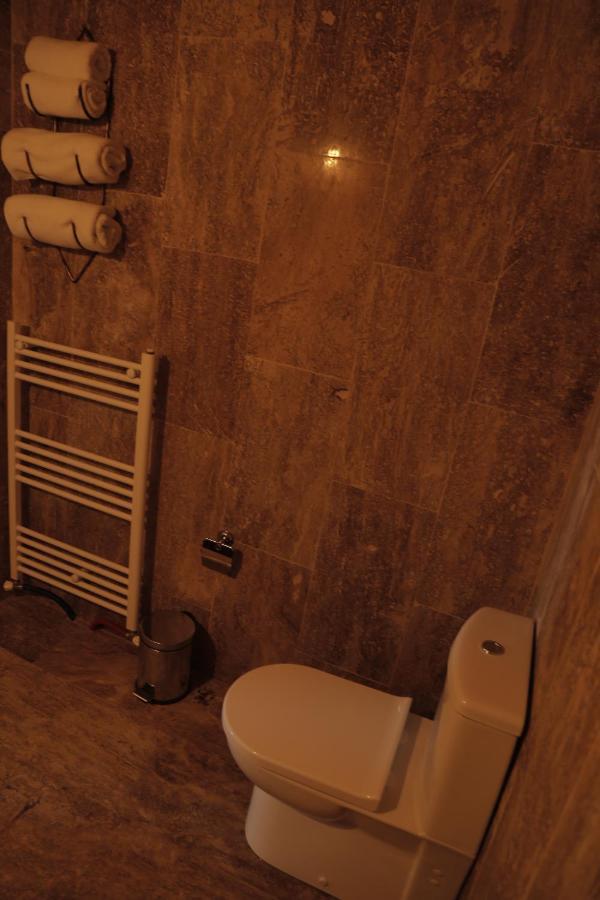 Hotel Philosophia Ючхисар Екстериор снимка