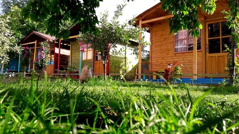 Hotel Philosophia Ючхисар Екстериор снимка