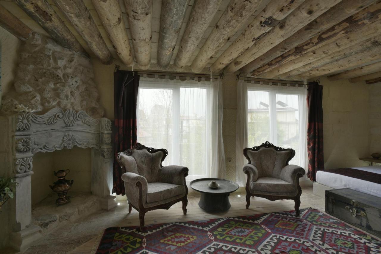 Hotel Philosophia Ючхисар Екстериор снимка