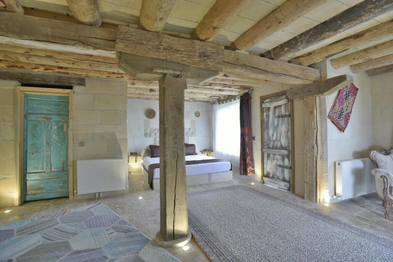 Hotel Philosophia Ючхисар Екстериор снимка