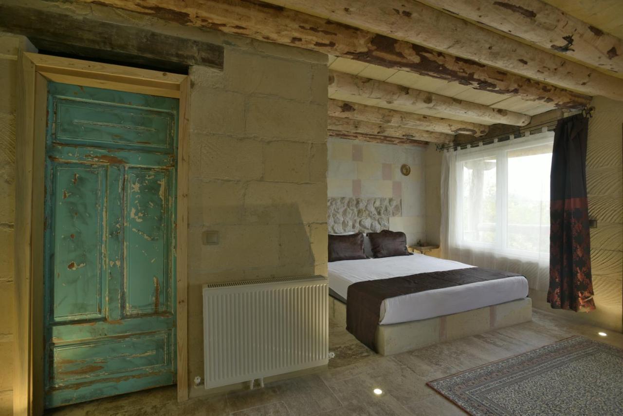Hotel Philosophia Ючхисар Екстериор снимка